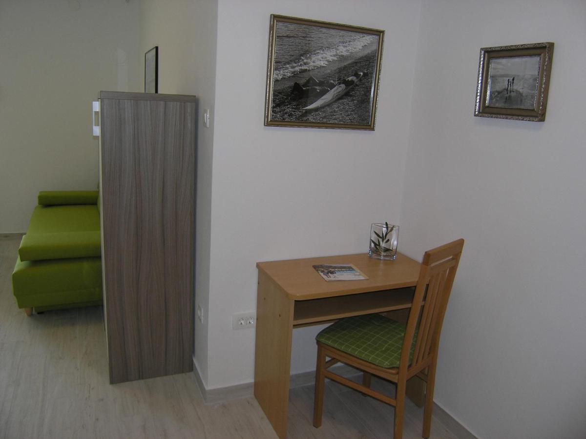 Apartments Aventura Baska For Relaxing Holidays Экстерьер фото